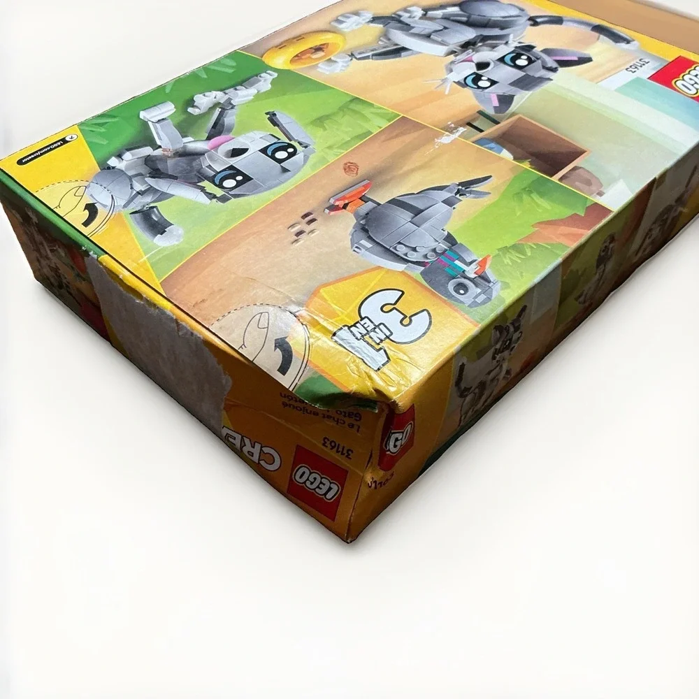LEGO CREATOR: Playful Cat (31163) Dented Corner Of Box
